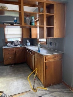 902 Alameda Avenue Property Photo 9