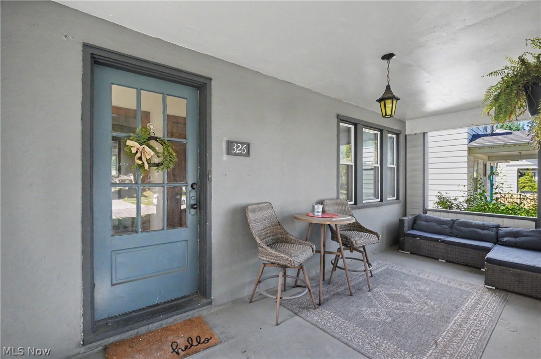 326 S Firestone Boulevard Property Photo 2