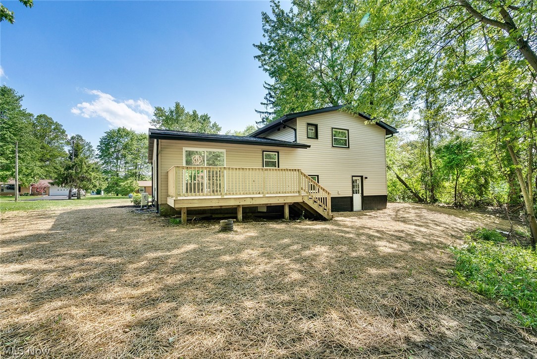 6967 Tamarack Drive Property Photo 6