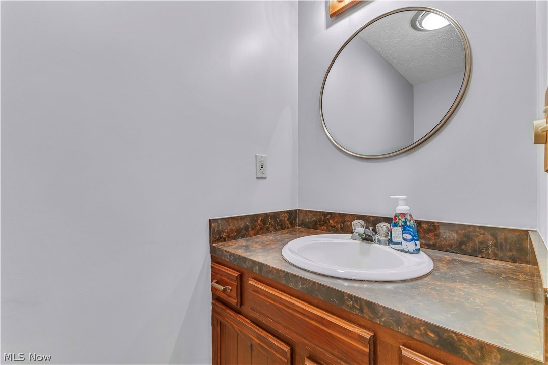 6635 Taylor Road Property Photo 12