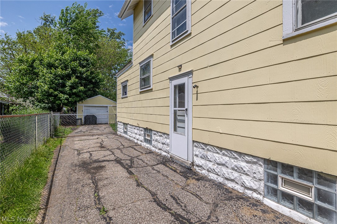 2332 17th Street Sw Property Photo 4