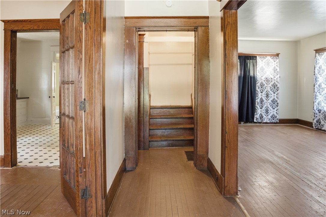 33 E Earle Avenue Property Photo 5