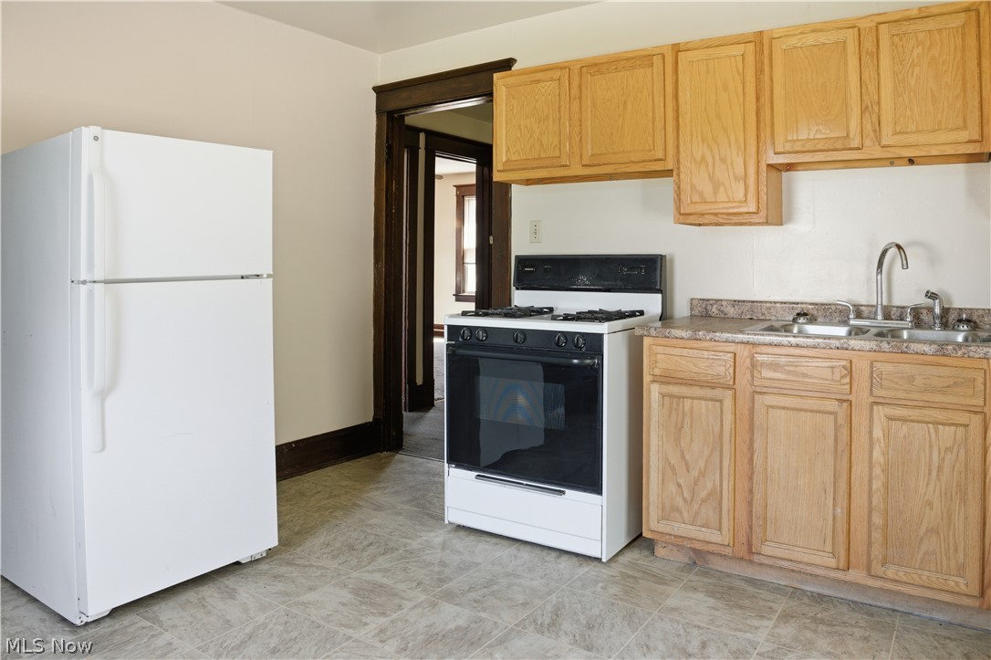33 E Earle Avenue Property Photo 16