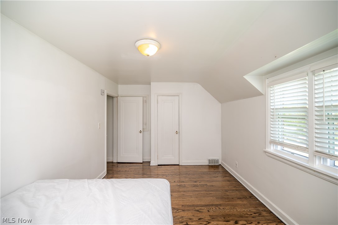 1842 Coronado Avenue Property Photo 31