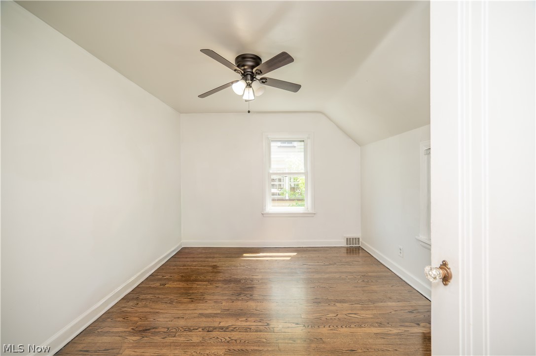 1842 Coronado Avenue Property Photo 32