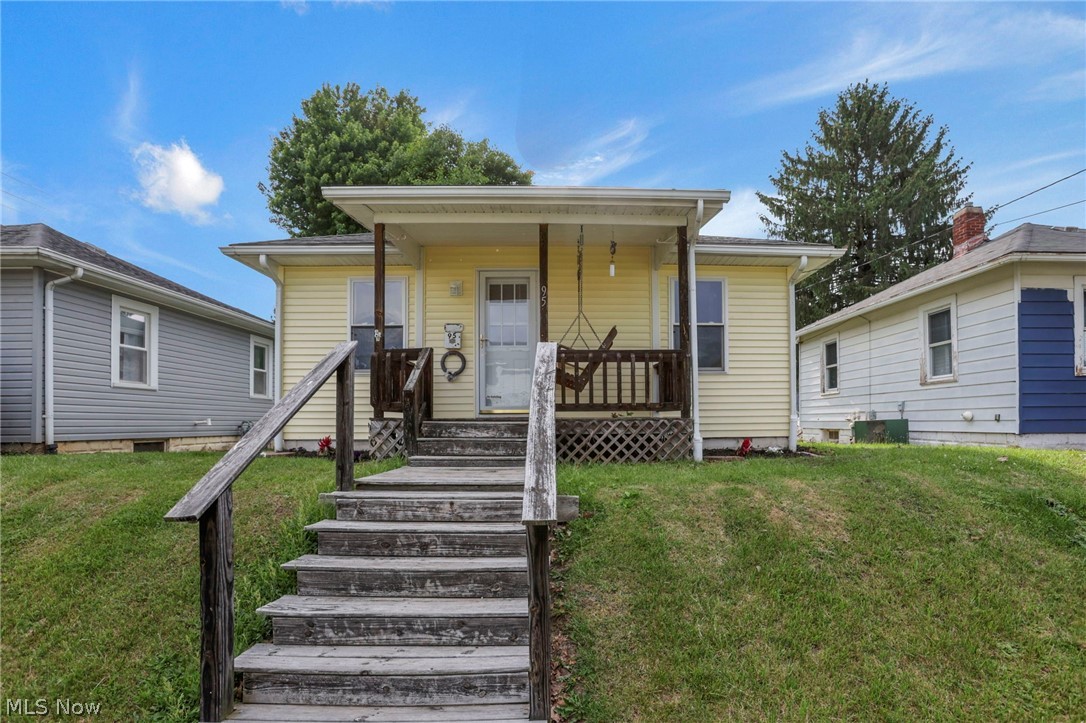 95 S Pembroke Avenue