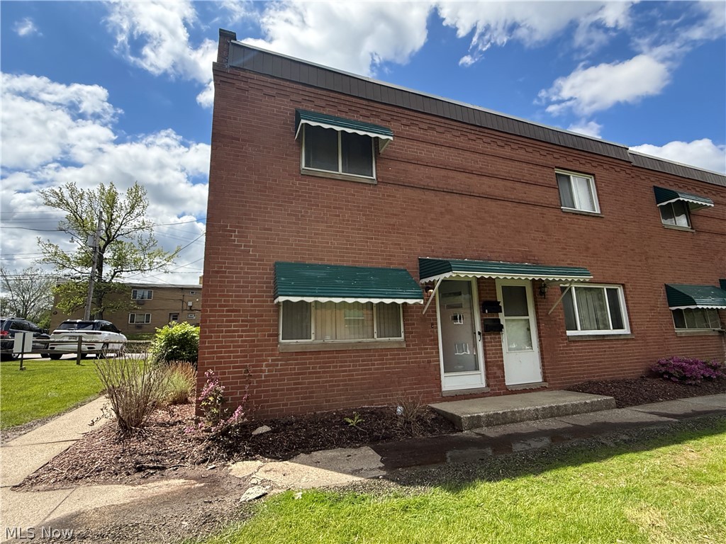 215 Dalepark Drive 1 Property Photo 1