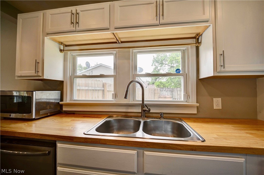 1624 Breiding Road Property Photo 13