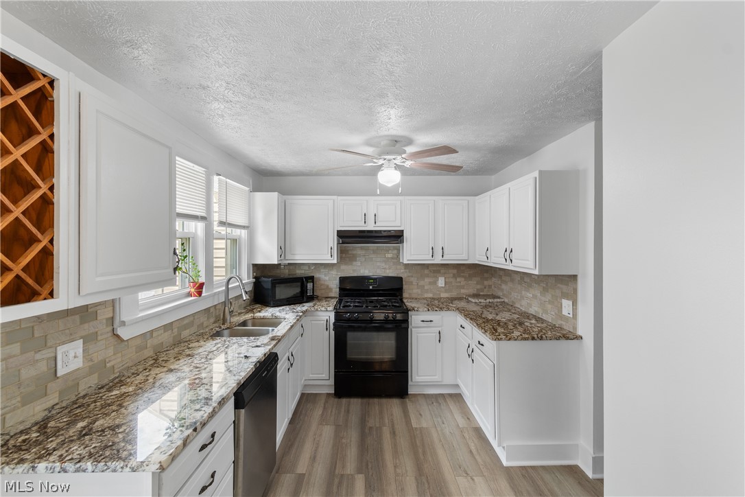 1359 Delia Avenue Property Photo 11