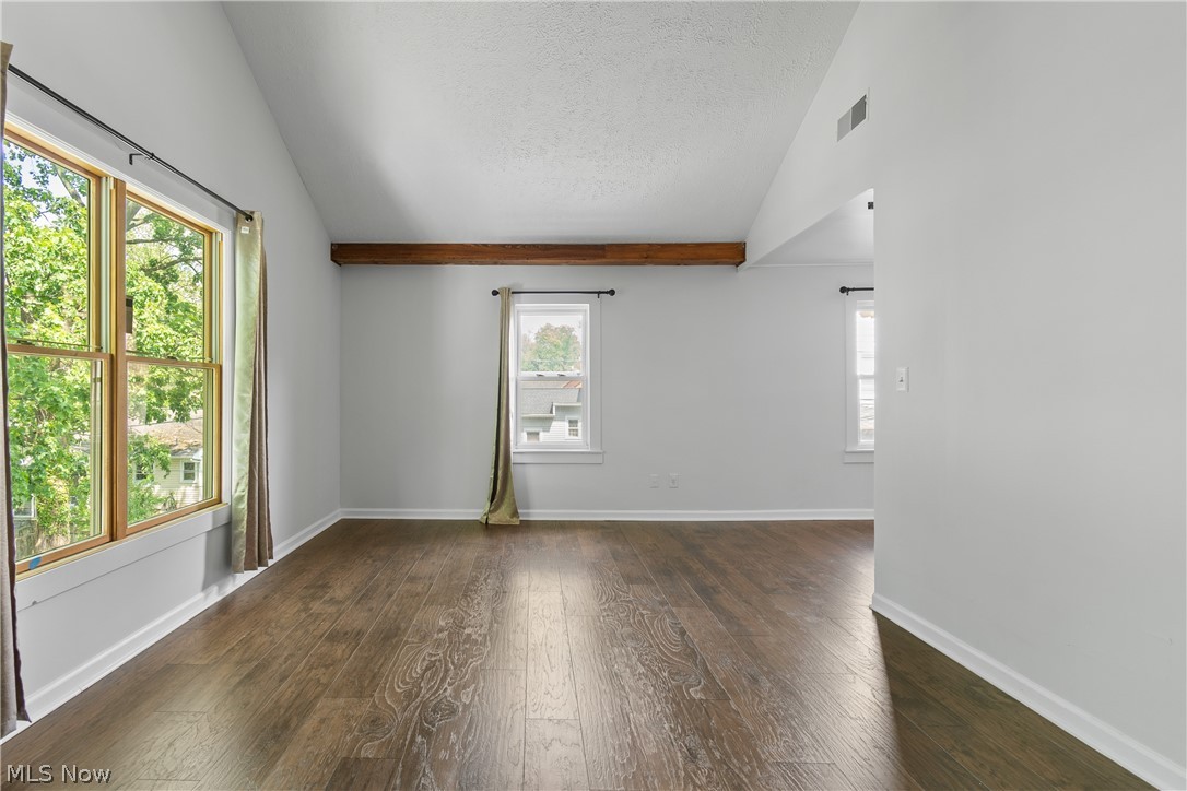 1359 Delia Avenue Property Photo 28