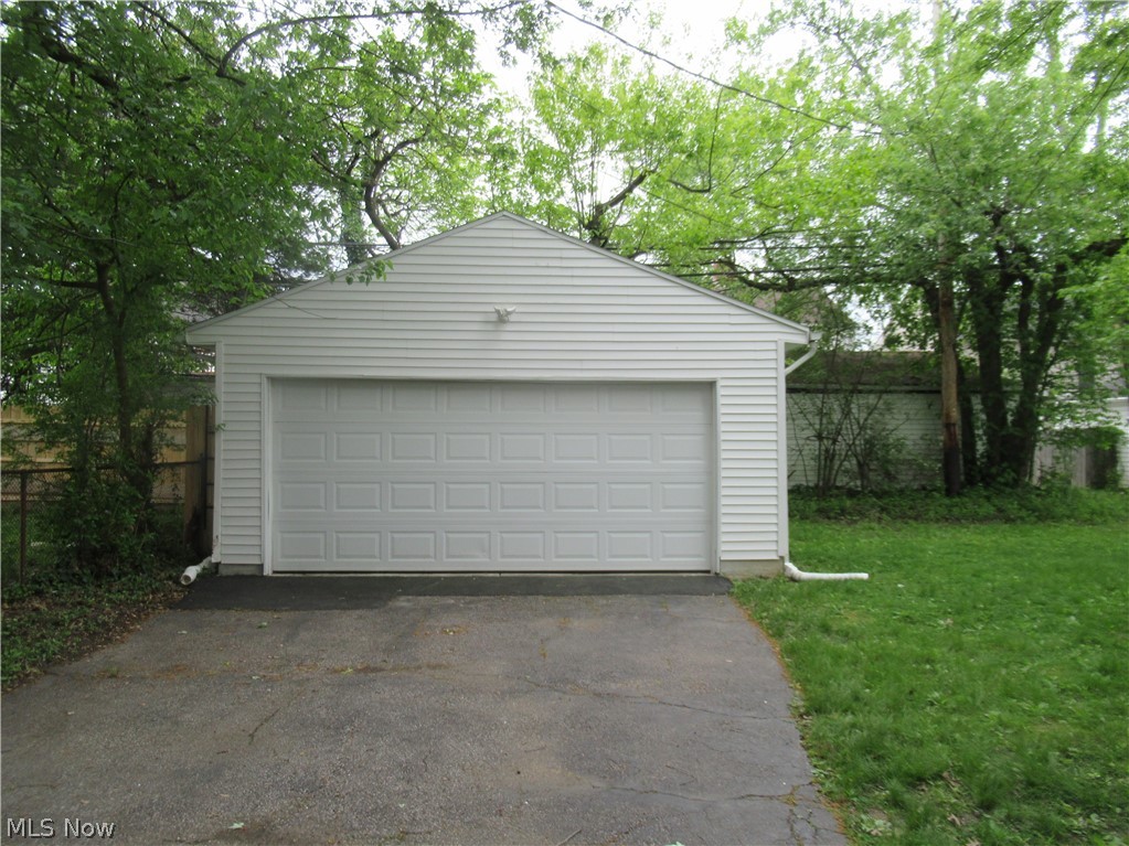 3824 E Antisdale Road Property Photo 3