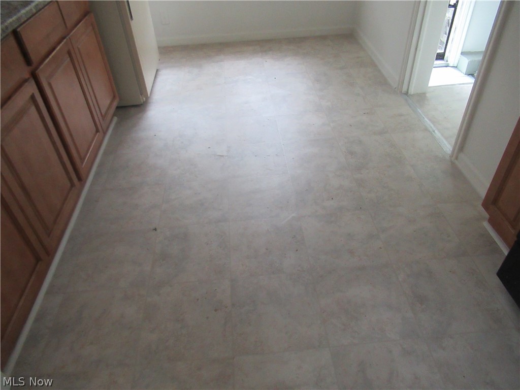 3824 E Antisdale Road Property Photo 11