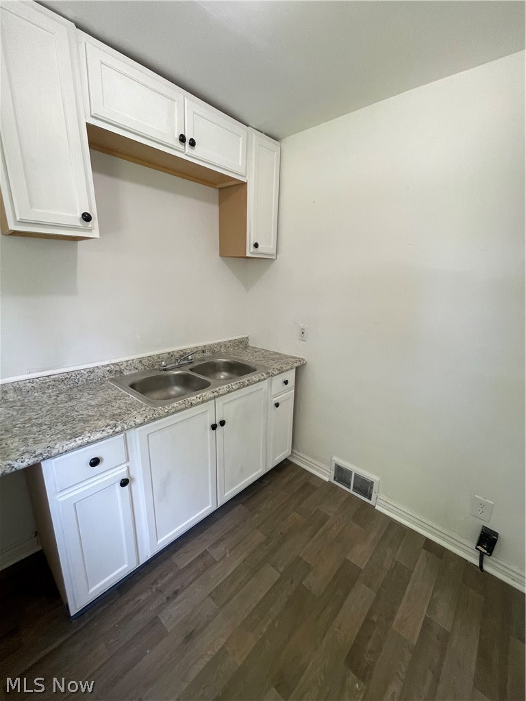 22651 Fox I Property Photo 5