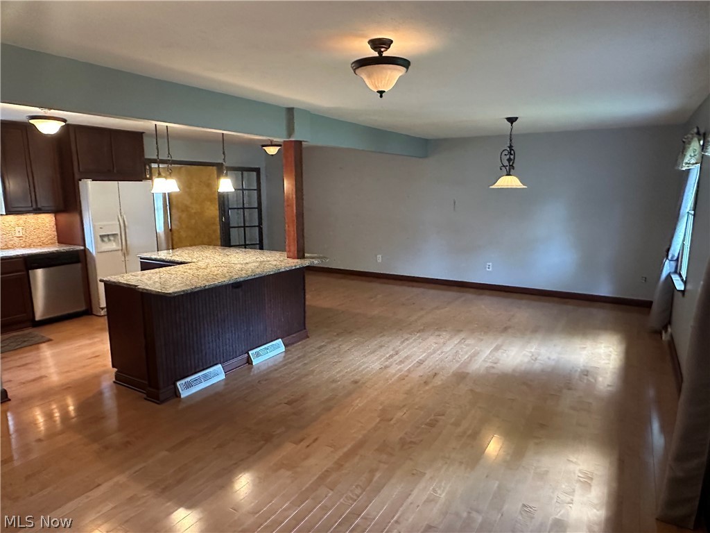 742 Sabrina Drive Property Photo 4