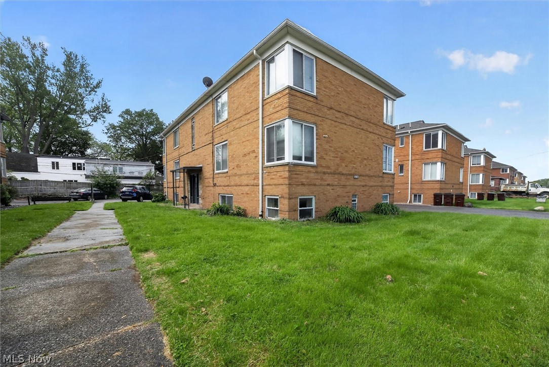 18963 Hilliard Boulevard 2 Property Photo 1