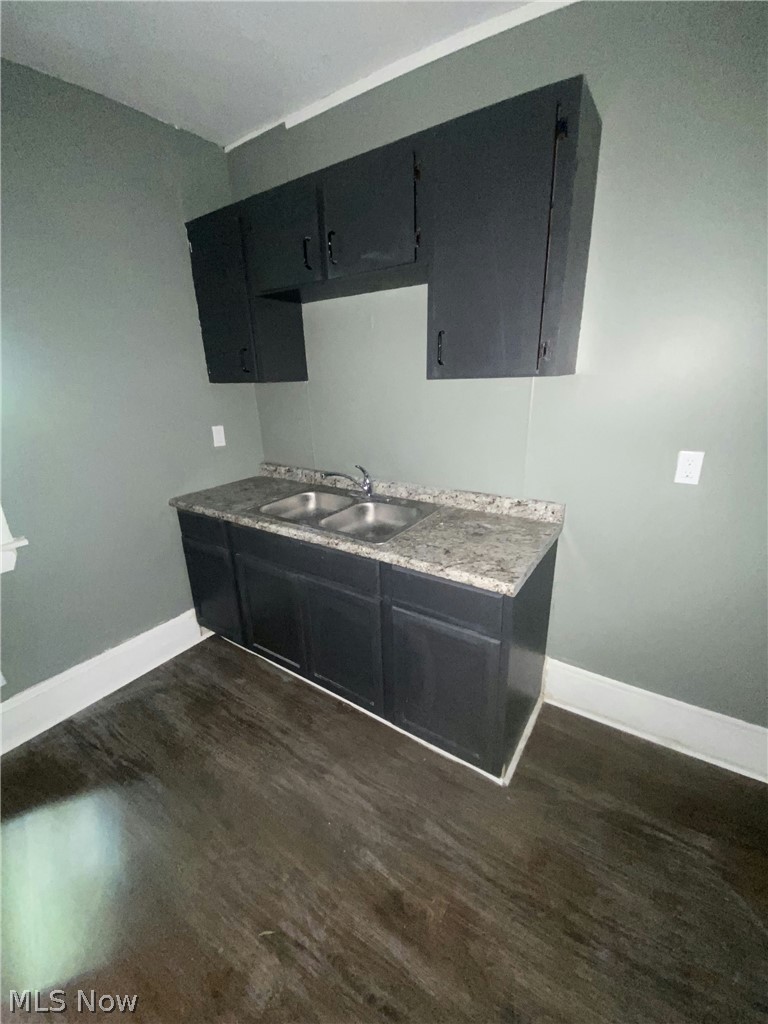 677 E 92nd Street Property Photo 13