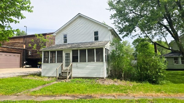 4729 Prospect Street E Property Photo 1