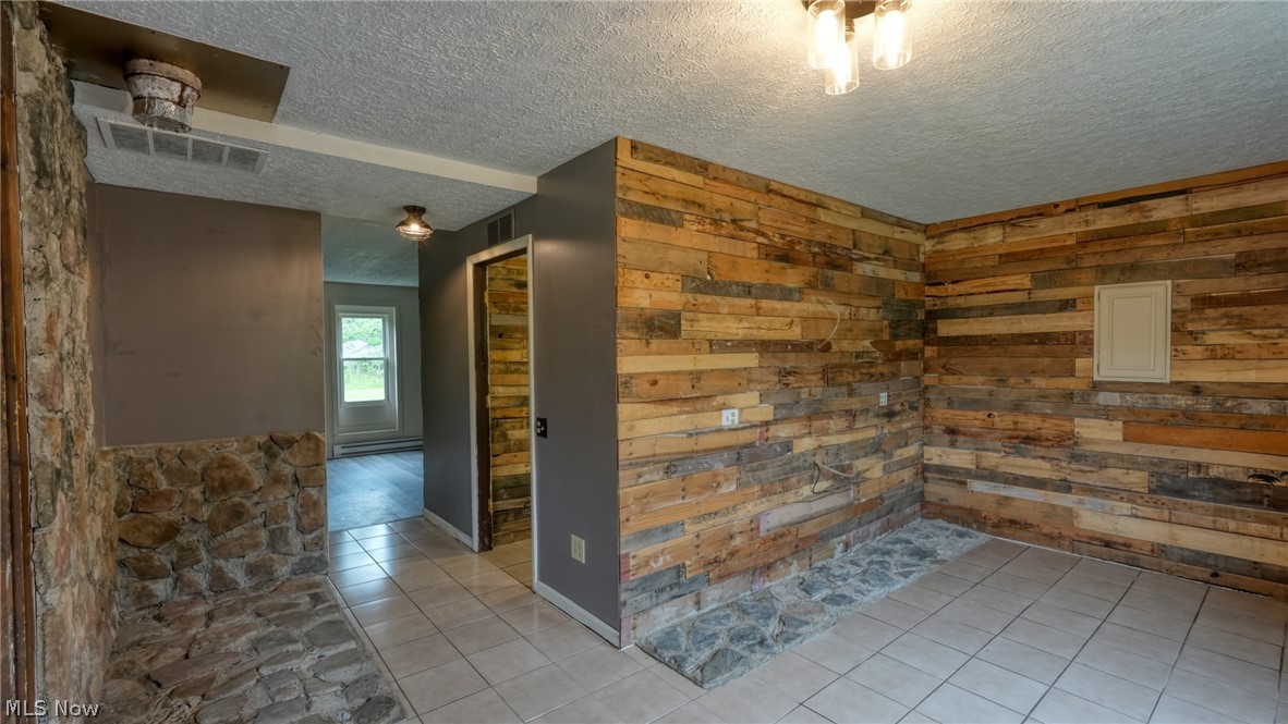 280 Virginia Ridge Road Property Photo 5