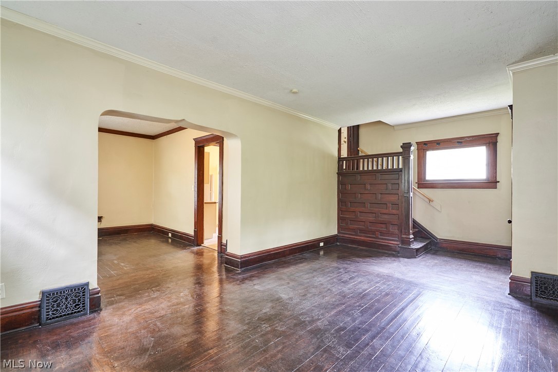227 S Balch Street Property Photo 7