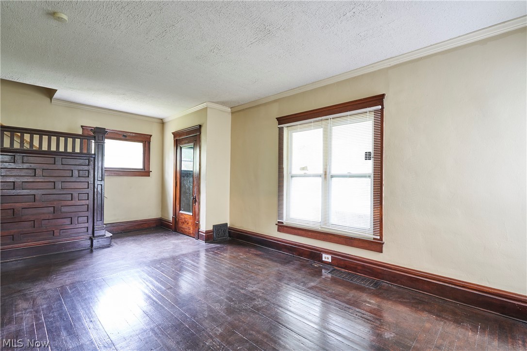 227 S Balch Street Property Photo 8