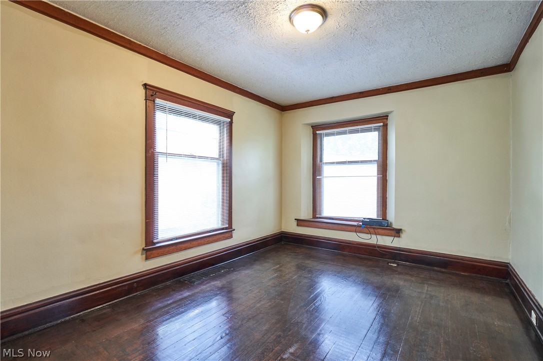 227 S Balch Street Property Photo 9