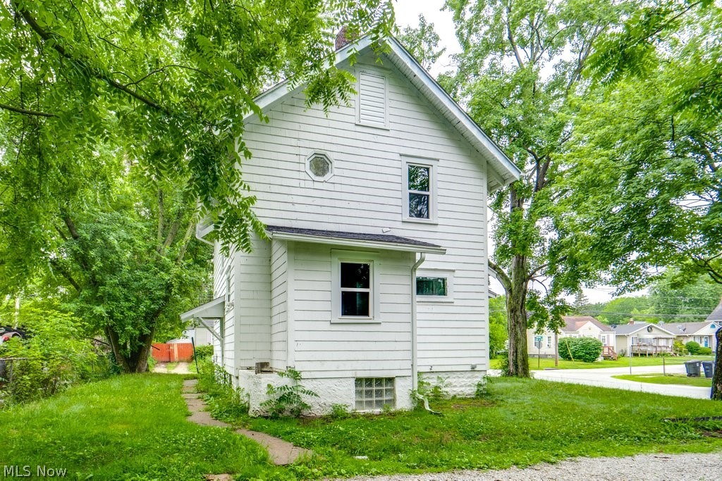 1225 Nestor Avenue Property Photo 4