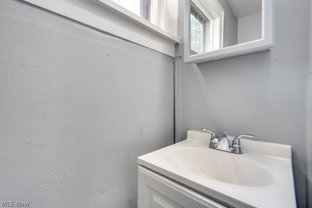 1225 Nestor Avenue Property Photo 12