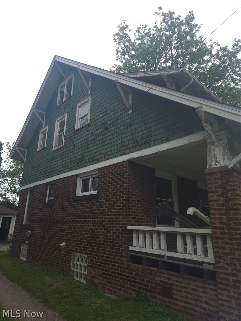 105 W Ely Street Property Photo 3