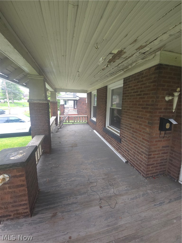 105 W Ely Street Property Photo 5