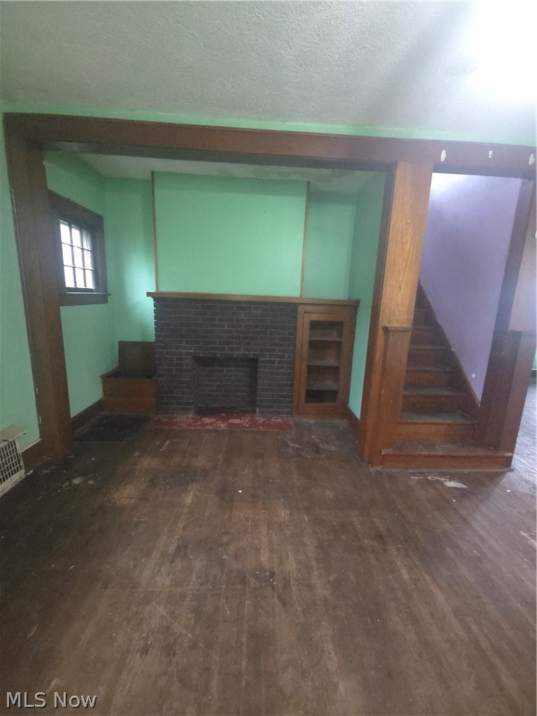 105 W Ely Street Property Photo 7