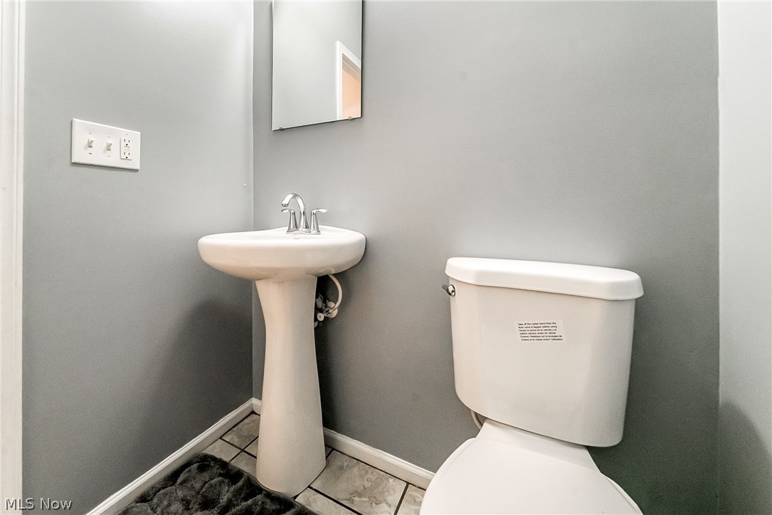 6382 Stonehaven Lane Property Photo 18