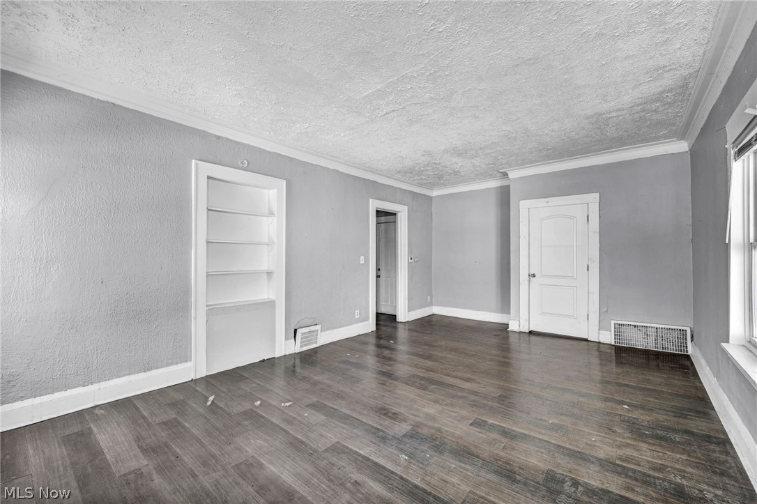 840 Work Drive Property Photo 14