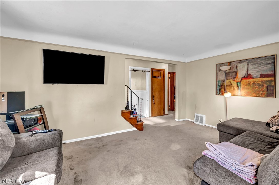 15812 Grant Avenue Property Photo 14