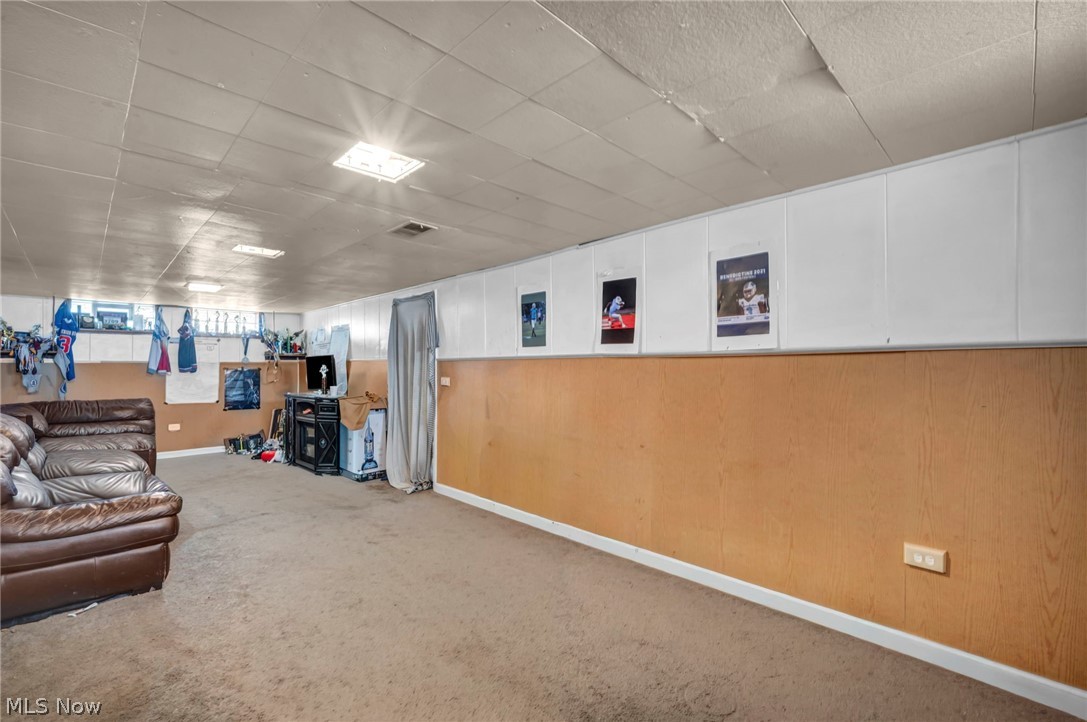 15812 Grant Avenue Property Photo 25