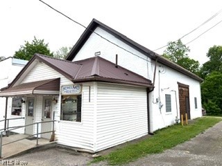 114 Main Property Photo 2