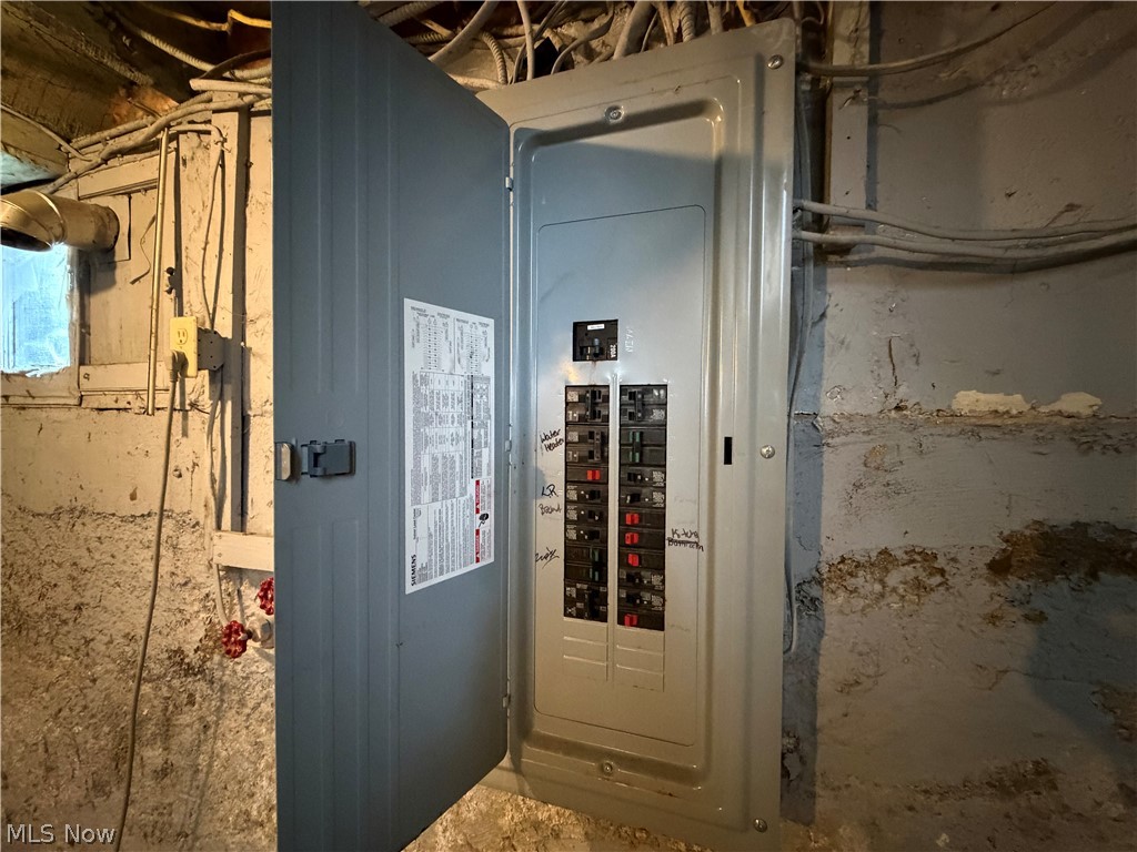 24611 Cr.24 Property Photo 24
