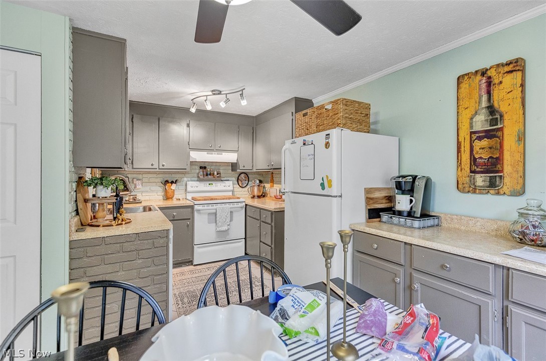 10170 Spinnaker Run Property Photo 4