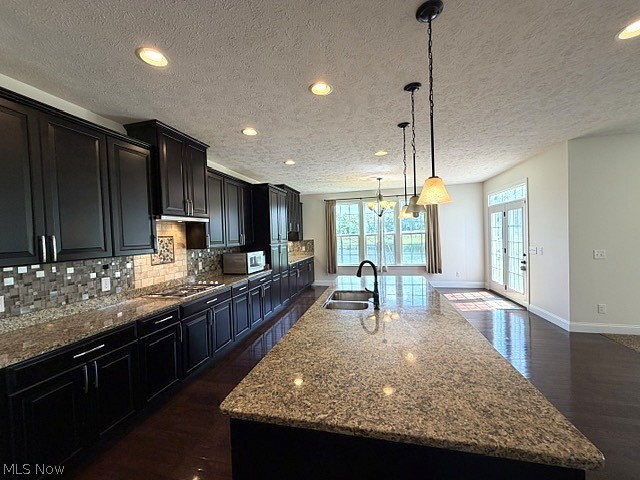 3111 Fairview Drive Property Photo 2