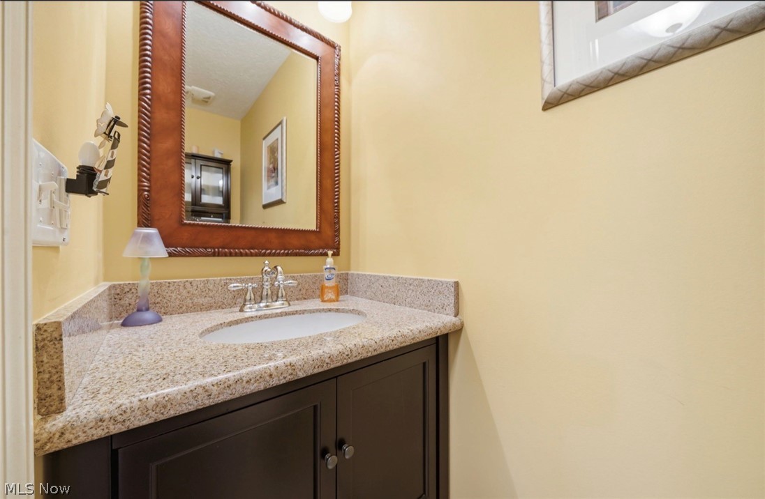 5237 Lake Road W 1107 Property Photo 13