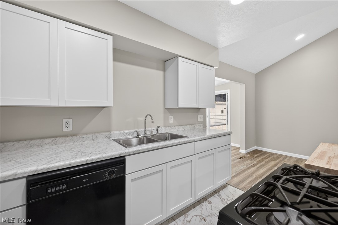 6452 Brooks Boulevard Property Photo 12