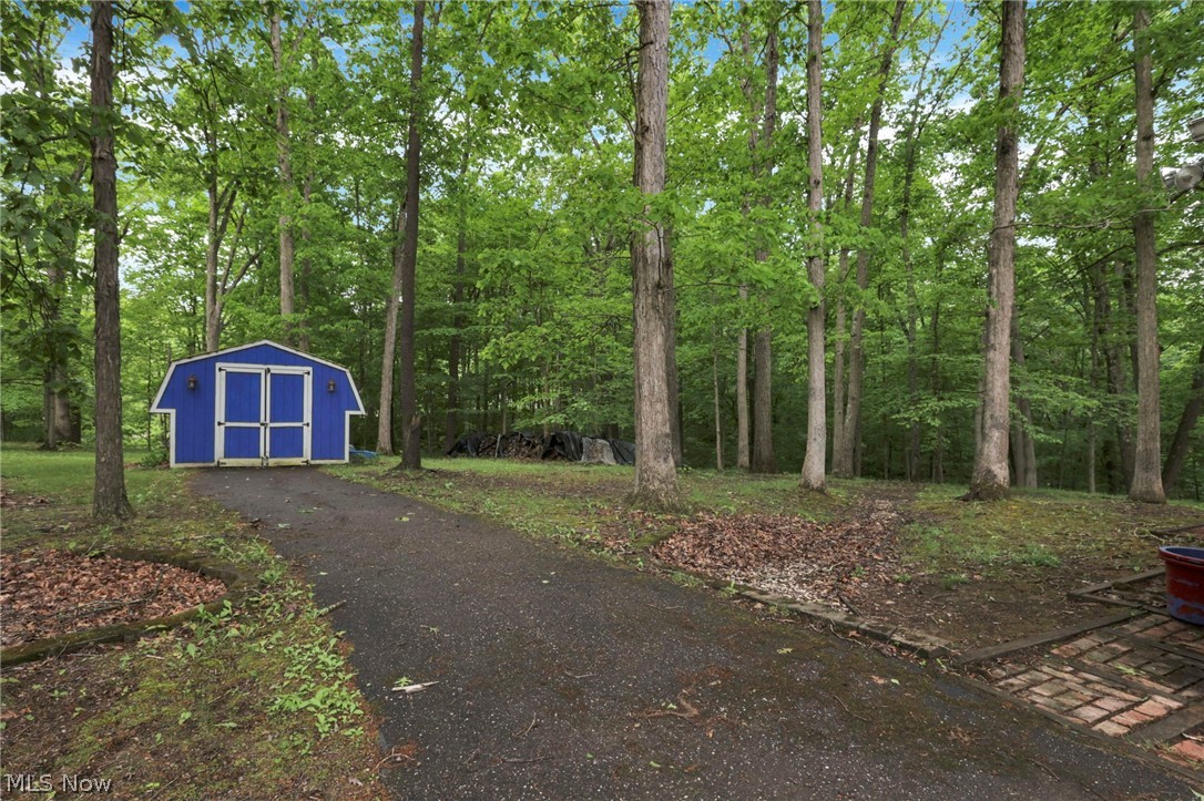 60467 Apache Lane Property Photo 3