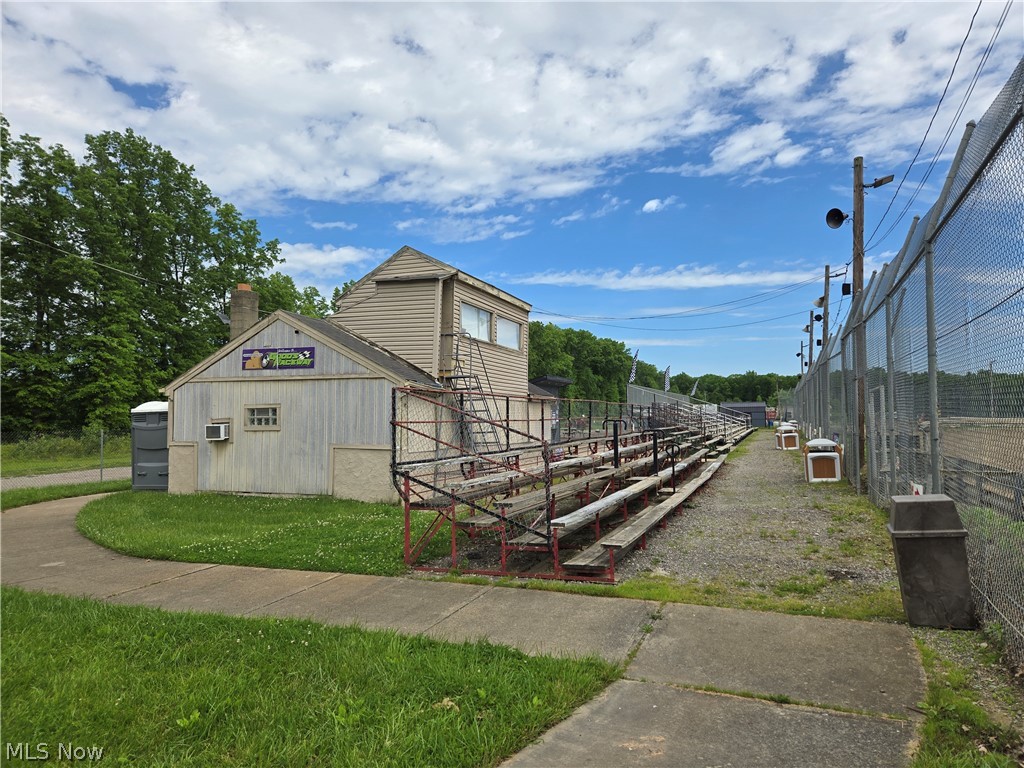9673 Us 224 Property Photo 15
