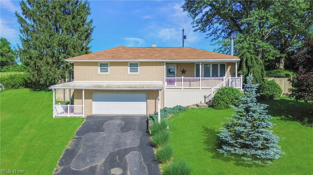 761 Della Drive Property Photo 1