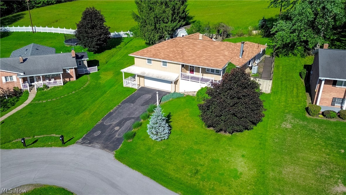 761 Della Drive Property Photo 8