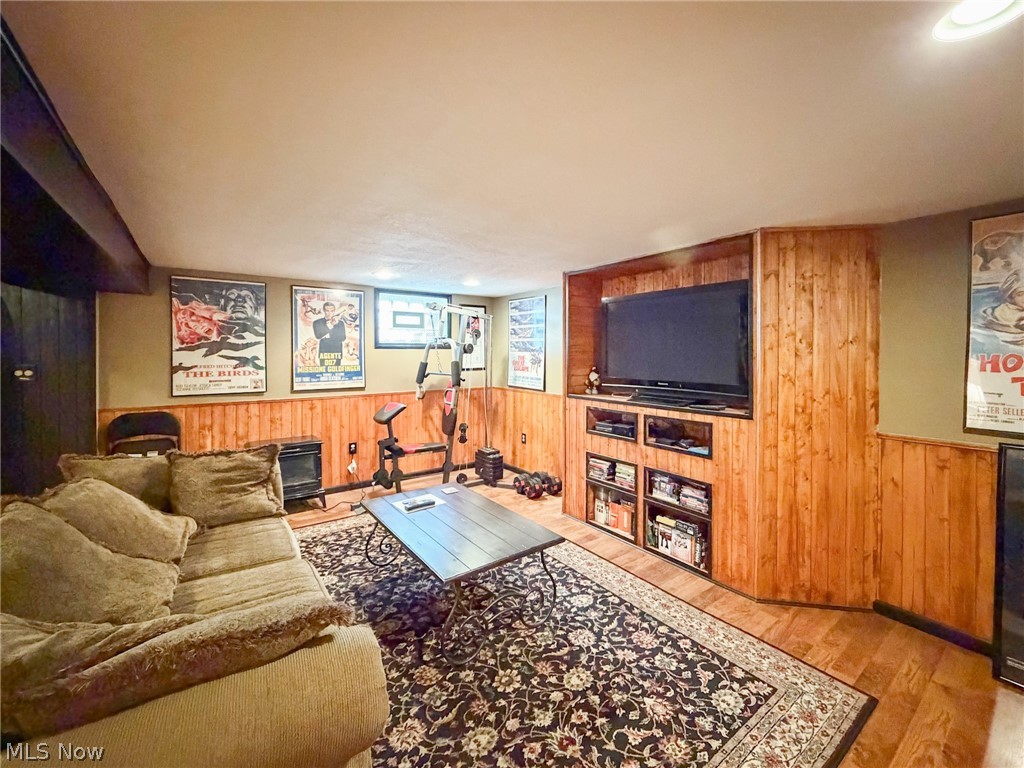 761 Della Drive Property Photo 37