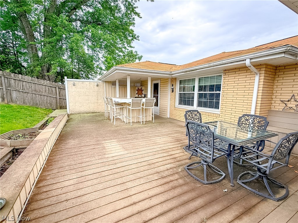 761 Della Drive Property Photo 43