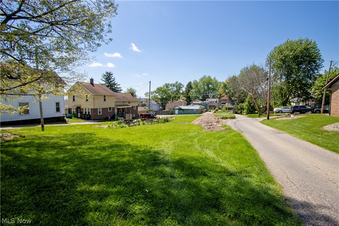 Beall Avenue Property Photo 3