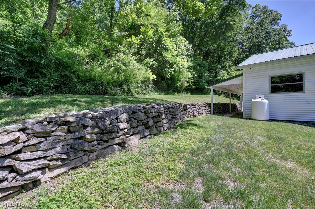 12413 Lick Run Rd Property Photo 2