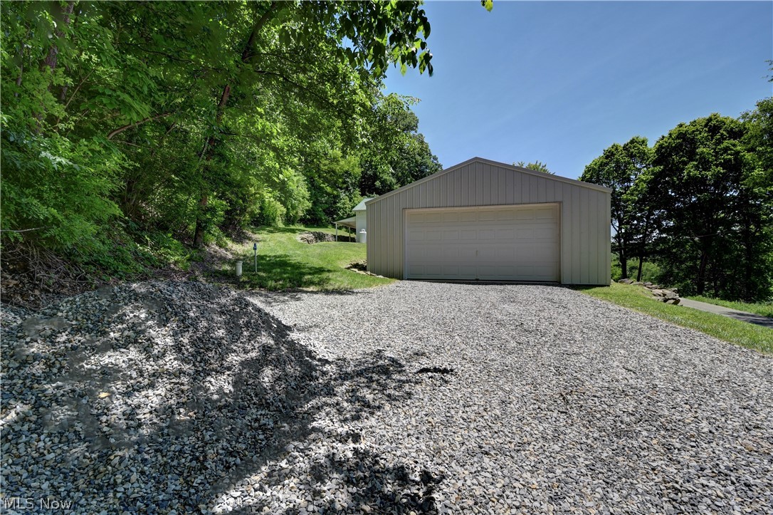 12413 Lick Run Rd Property Photo 23