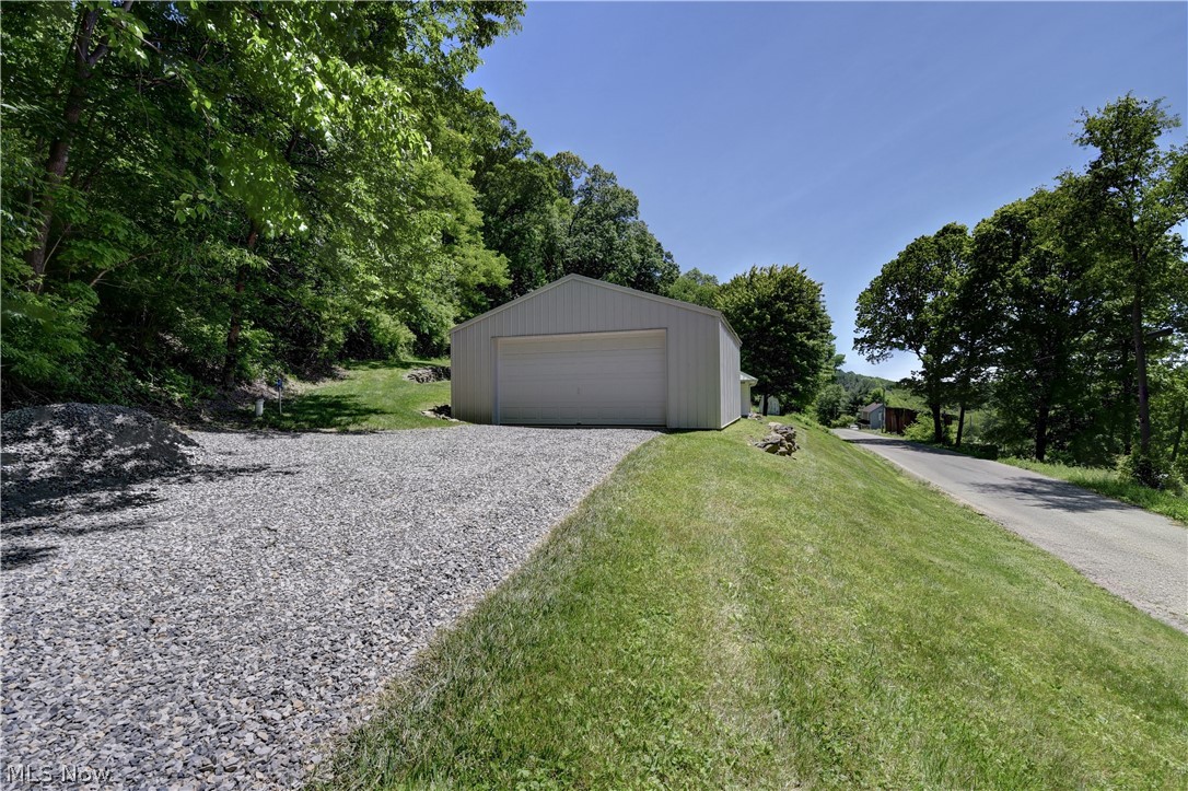 12413 Lick Run Rd Property Photo 24
